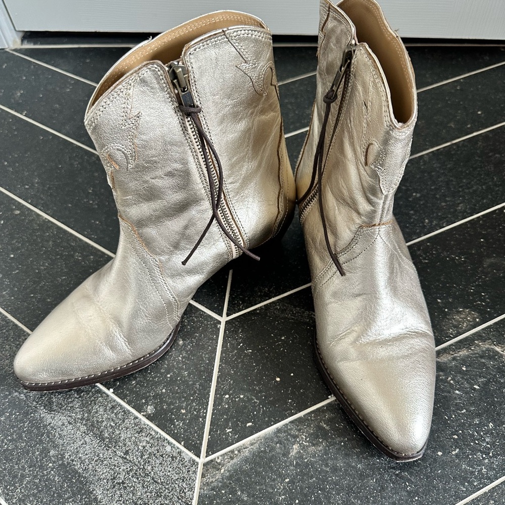 Women's Gold Western Ankle Boots